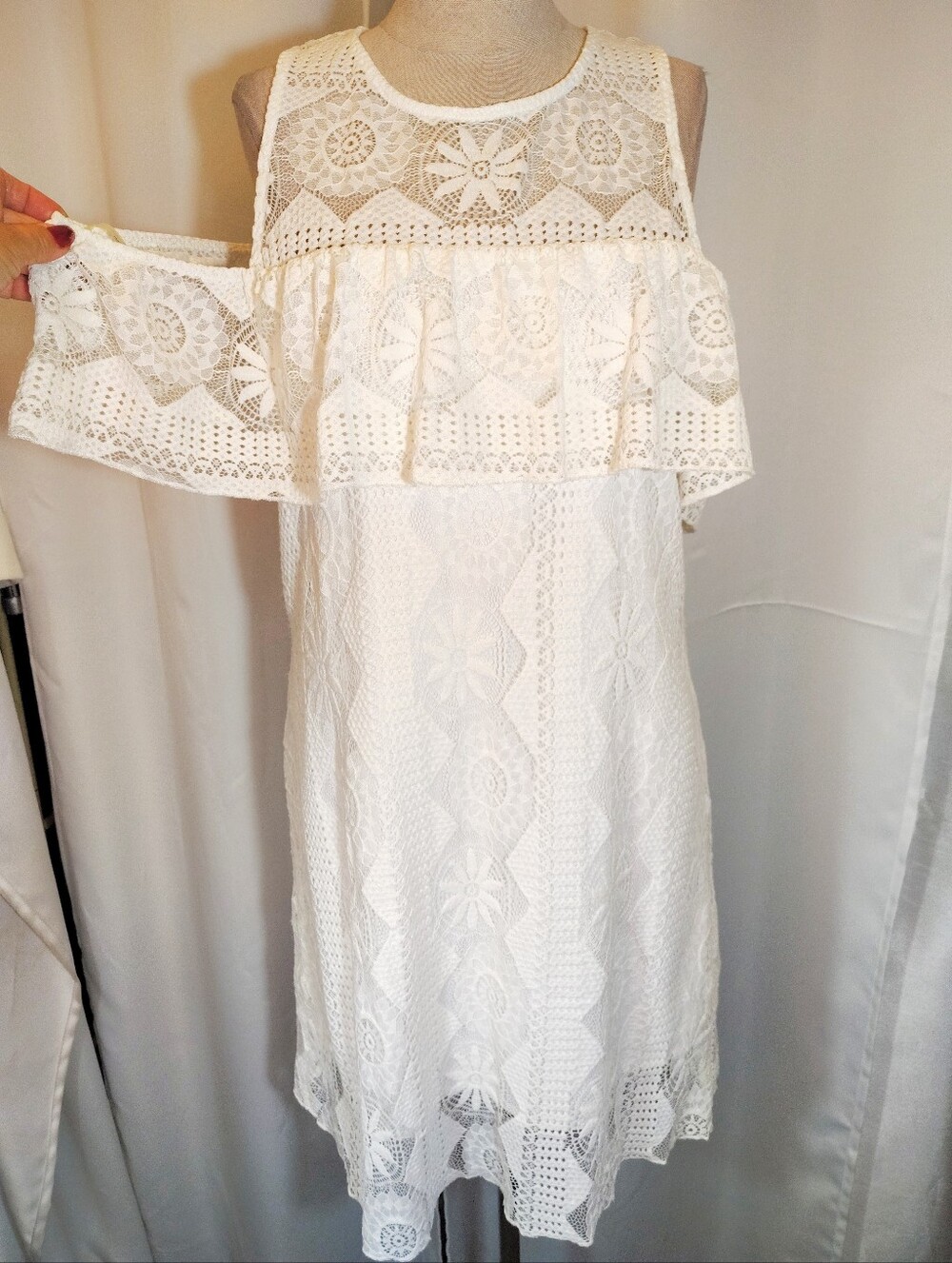 Lace Midi Dress Off-The Shoulder, Unbranded,  White, Vintage,  Zipper, 9